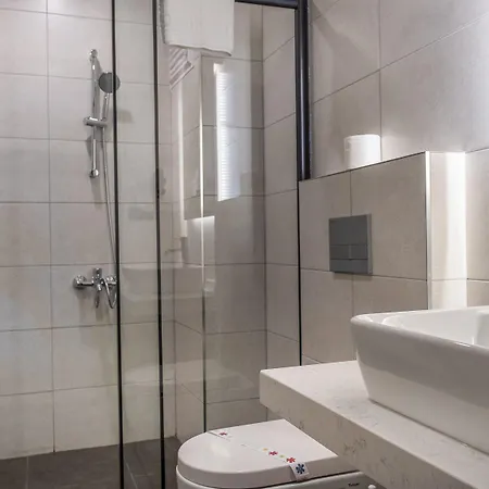 شقة فندقية Nas 4*