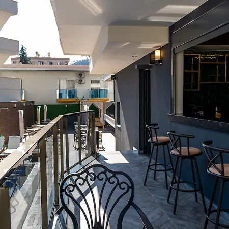 Hotel apartamentowy Nas