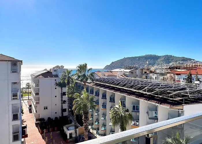 Nas Apartahotel 4*